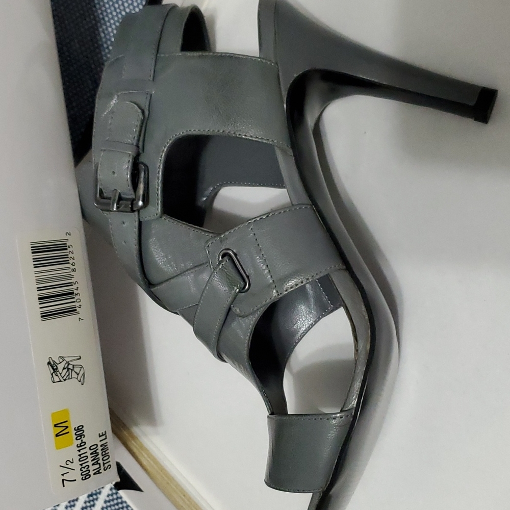 🔥 NEW Nine West Heels - Picture 5 of 6